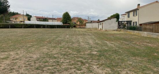 Terrain à bâtir à Saint-Romain-le-Puy, Auvergne-Rhône-Alpes