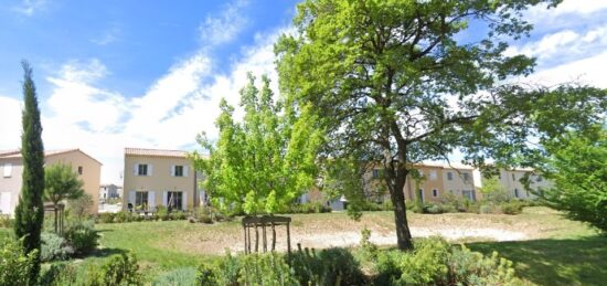 Terrain à bâtir à Pernes-les-Fontaines, Provence-Alpes-Côte d'Azur