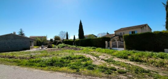 Terrain à bâtir à , Vaucluse