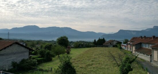 Terrain à bâtir à Charnècles, Auvergne-Rhône-Alpes