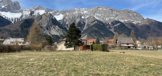 Terrain à bâtir à , Hautes-Alpes