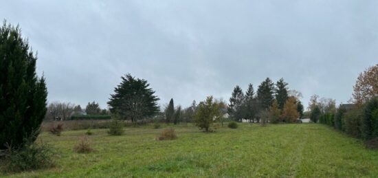 Terrain à bâtir à Cinq-Mars-la-Pile, Centre-Val de Loire