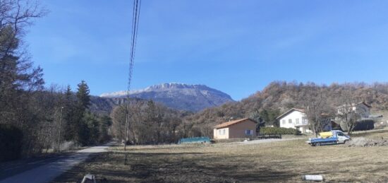 Terrain à bâtir à , Hautes-Alpes