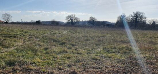 Terrain à bâtir à La Lande-de-Fronsac, Nouvelle-Aquitaine