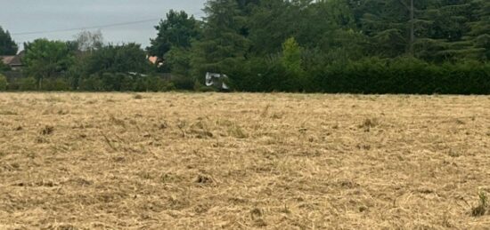 Terrain à bâtir à La Lande-de-Fronsac, Nouvelle-Aquitaine