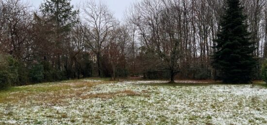 Terrain à bâtir à Saint-Sulpice-et-Cameyrac, Nouvelle-Aquitaine