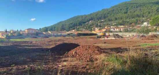 Terrain à bâtir à Cuers, Provence-Alpes-Côte d'Azur