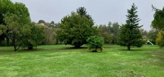 Terrain à bâtir à Saintes, Nouvelle-Aquitaine