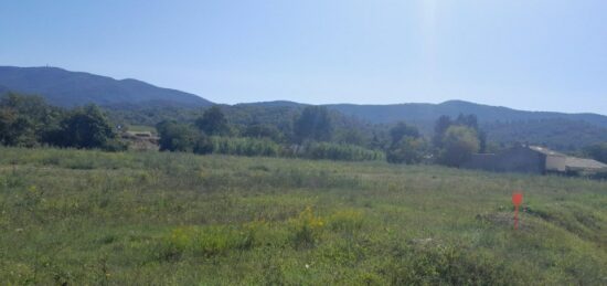 Terrain à bâtir à Pignans, Provence-Alpes-Côte d'Azur