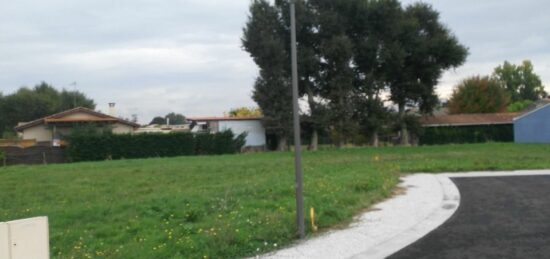 Terrain à bâtir à Hostens, Nouvelle-Aquitaine