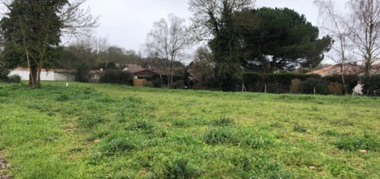 Terrain à bâtir à Salles-sur-Mer, Nouvelle-Aquitaine