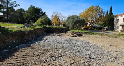 Charleval Terrain à bâtir - 2010909-2970annonce1202411255z3kQ.jpeg Maisons France Confort