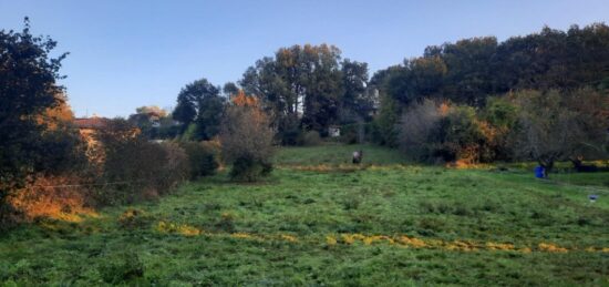 Terrain à bâtir à Planioles, Occitanie