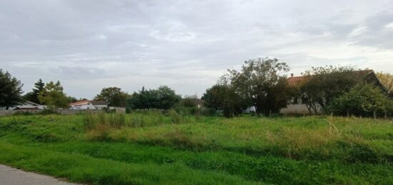 Terrain à bâtir à , Gironde