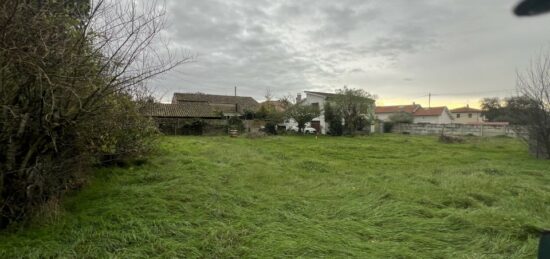 Terrain à bâtir à , Haute-Garonne