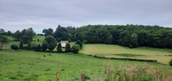 Terrain à bâtir à , Cantal