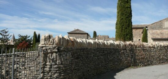 Terrain à bâtir à Cabrières-d'Avignon, Provence-Alpes-Côte d'Azur