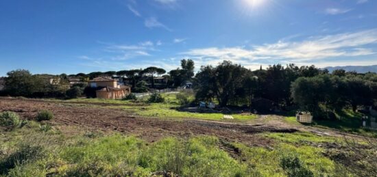 Terrain à bâtir à Puget-sur-Argens, Provence-Alpes-Côte d'Azur