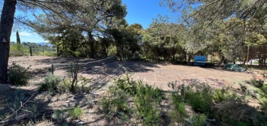 Terrain à bâtir à Puget, Provence-Alpes-Côte d'Azur