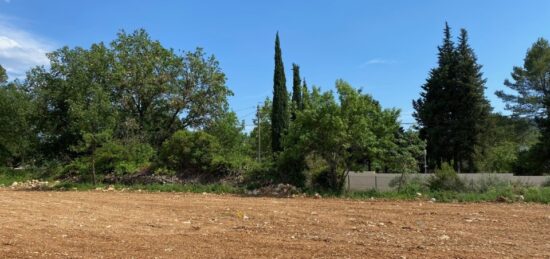 Terrain à bâtir à Carnoules, Provence-Alpes-Côte d'Azur