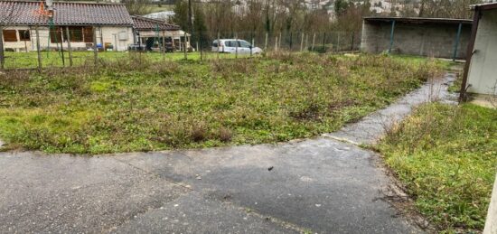 Terrain à bâtir à Saintes, Nouvelle-Aquitaine